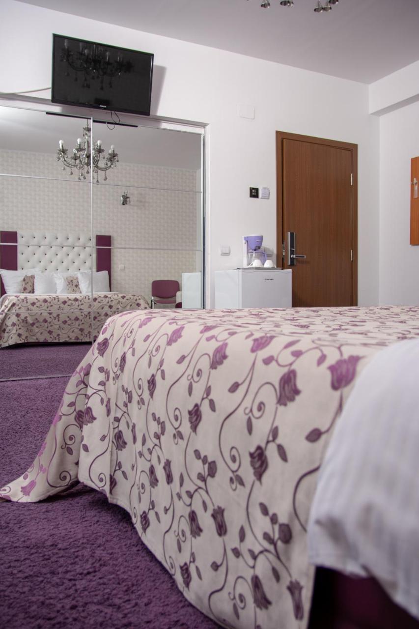 Iris Boutique Therme & Bucharest Otopeni Airport Екстер'єр фото