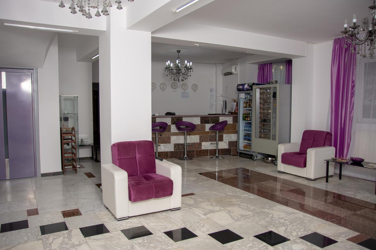 Iris Boutique Therme & Bucharest Otopeni Airport Екстер'єр фото